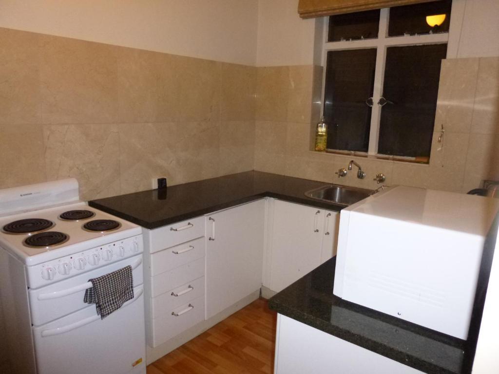 City Centre Budget Hotel Melbourne Room photo